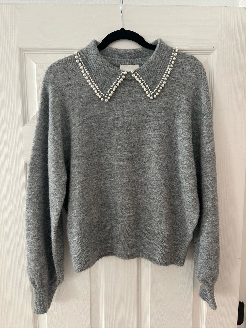 H&M Gray Sweater with Pearl-Trimmed Collar